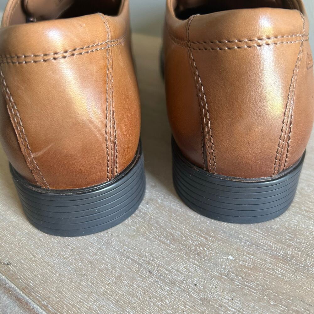 Clark’s men’s Timeless Oxford style brown leather shoe size 9 - Picture 5 of 11